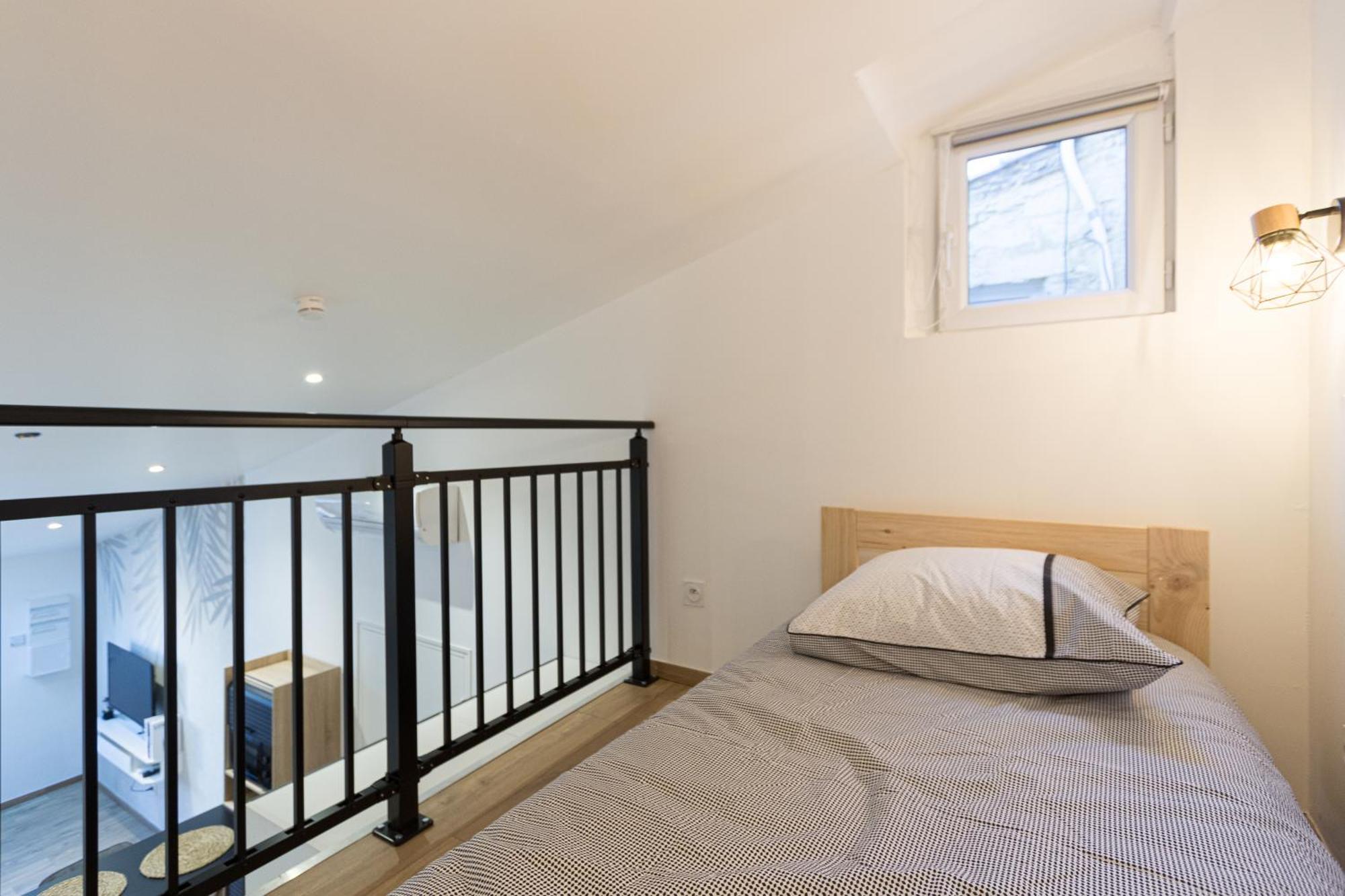 Apartamento T1 Mezzanine Neuf Clim 06 - Centre *